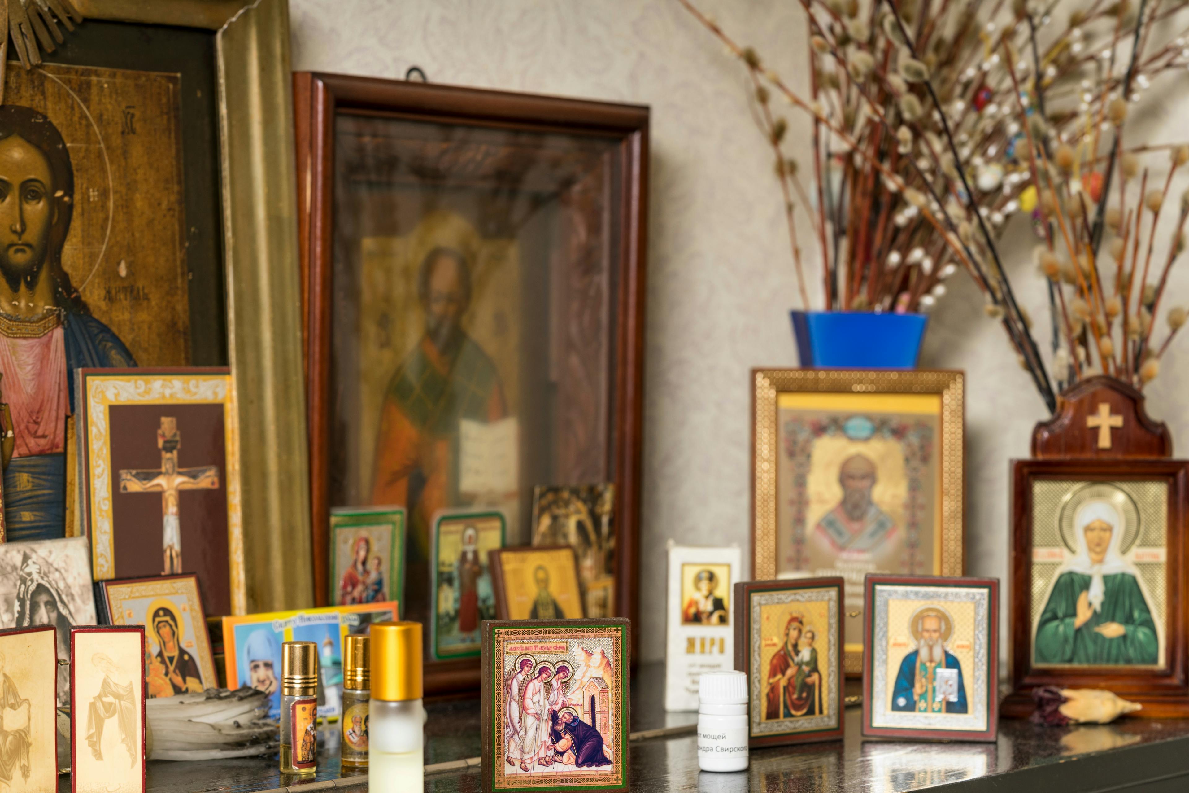 5 Items you should have in your home prayer space (and where to get them)
