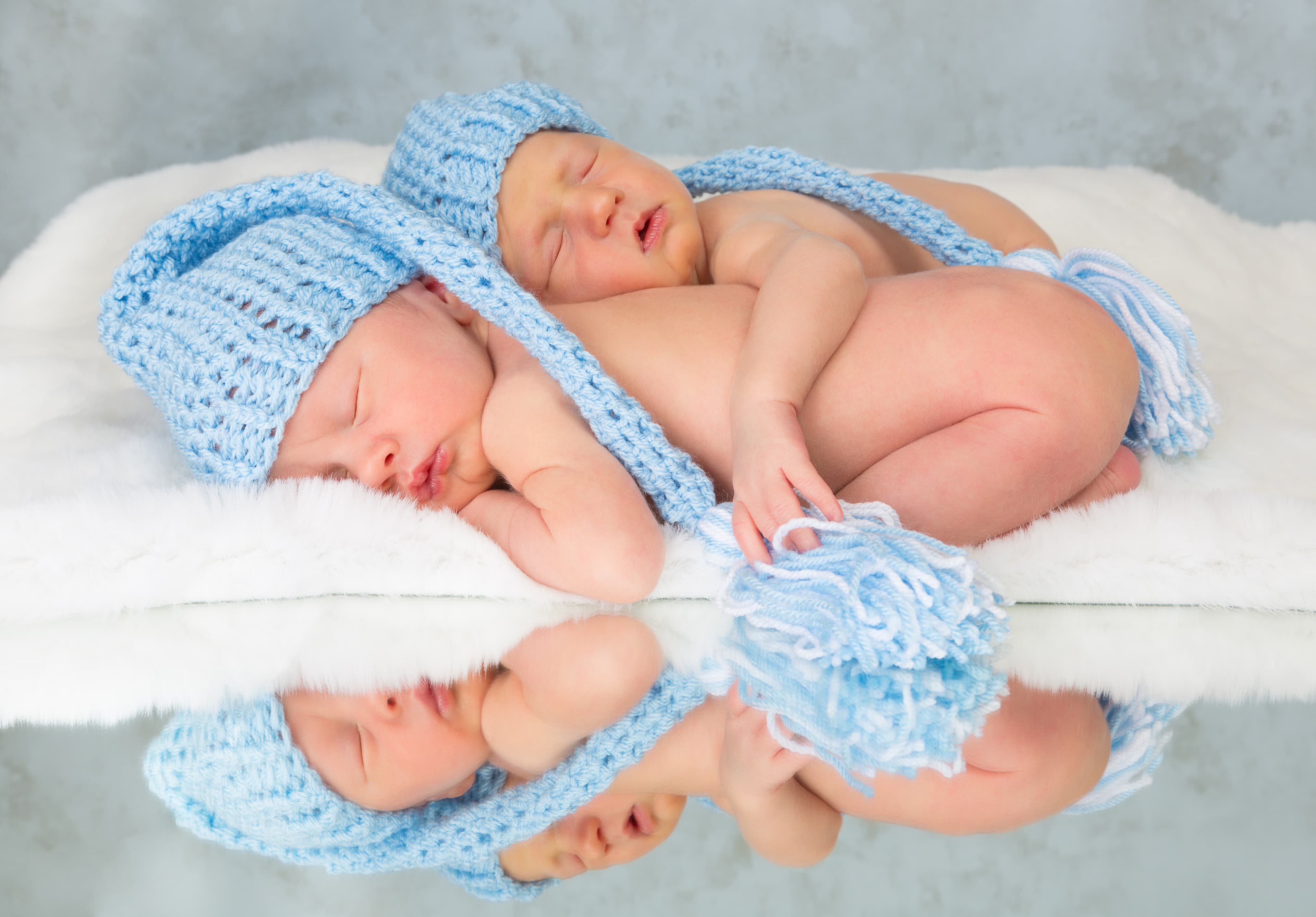 10 Perfect pairs of saintly names for twin baby boys